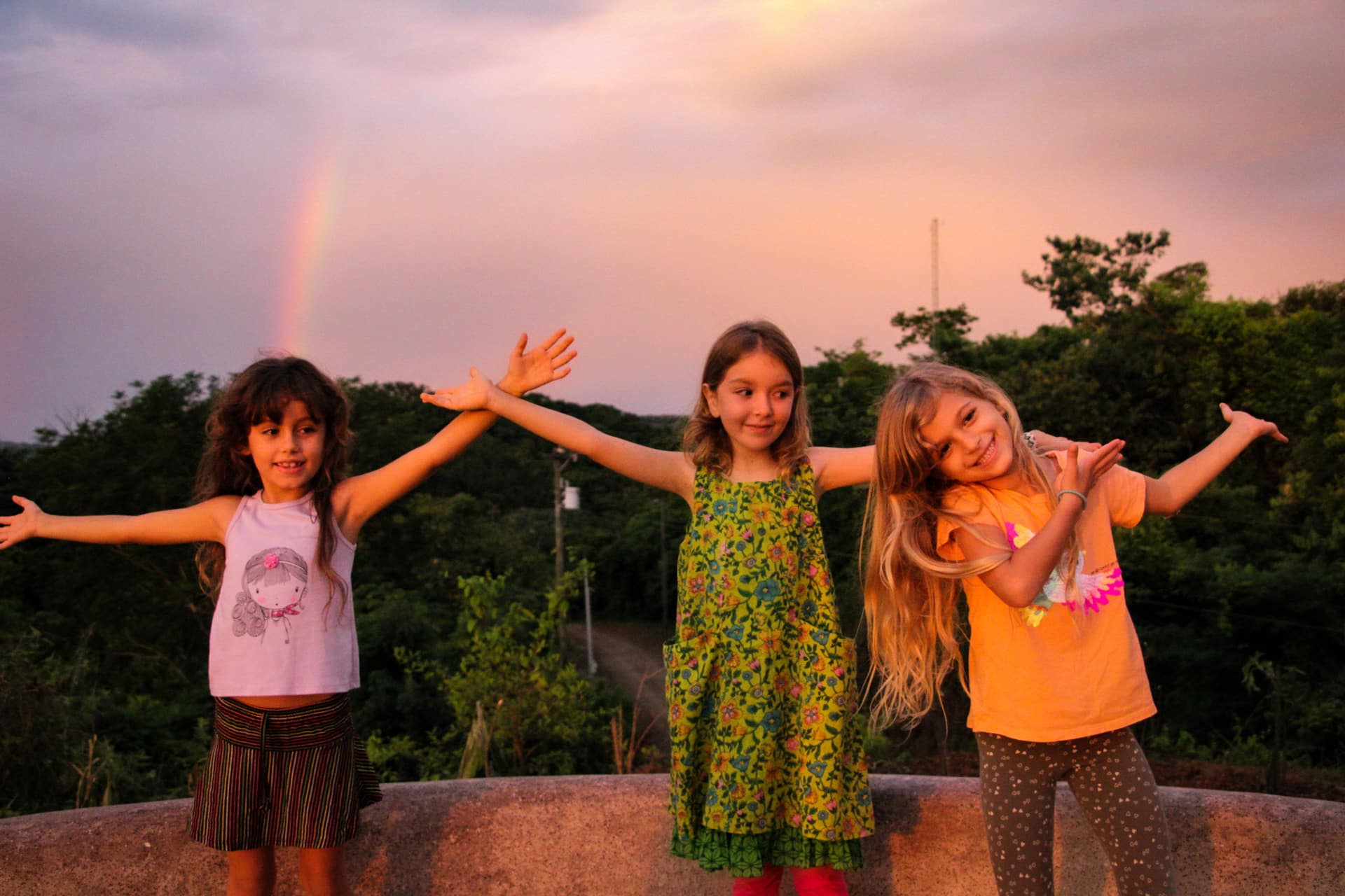 Meditation silence stillness retreat Pachamama Costa Rica awareness therapy spiritual jungle forest eco village Osho Community wildlife ecosystem Children jungle School teacher education Waldorf