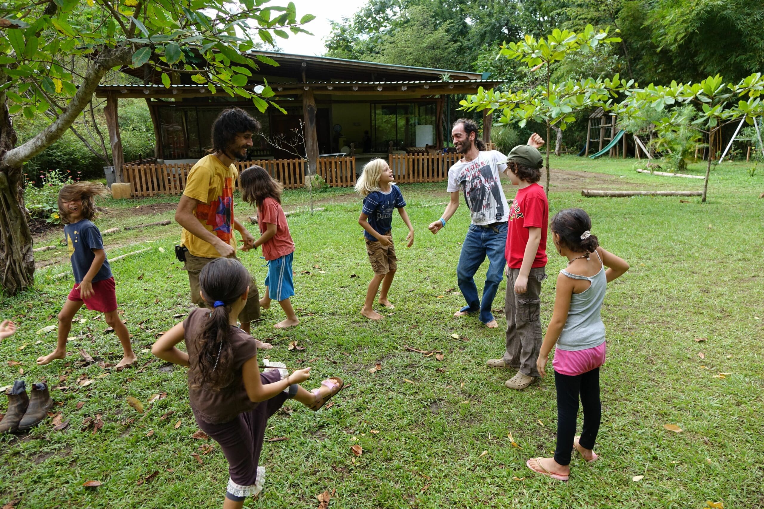 Meditation silence stillness retreat Pachamama Costa Rica awareness therapy spiritual jungle forest eco village Osho Community wildlife ecosystem Children jungle School teacher education Waldorf